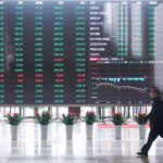 Asia shares falls, Nikkei slows down close to 30-year high