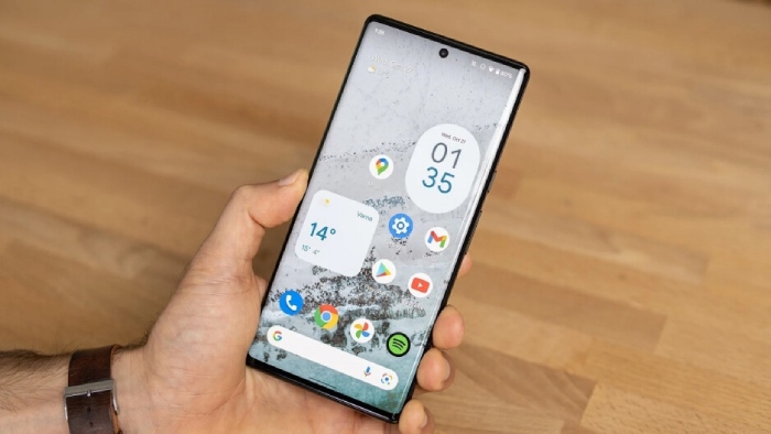 The Pixel 6's ghost-dialing issue has been resolved by Google - Feature ...