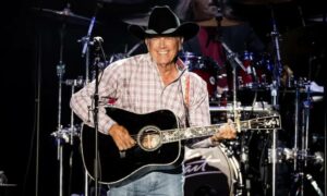 George Strait Sets Record with Largest US Concert Attendance in Texas