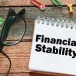 Top Tips for Achieving Financial Stability in 2024