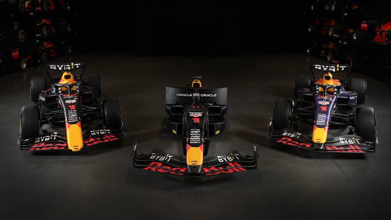 Red Bull Unveils World-First RB19 Motion Simulator and Stunning F1 Show Car