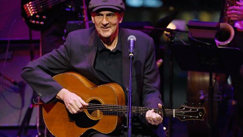 James Taylor and His All-Star Band Launch 2025 Tour in Phoenix